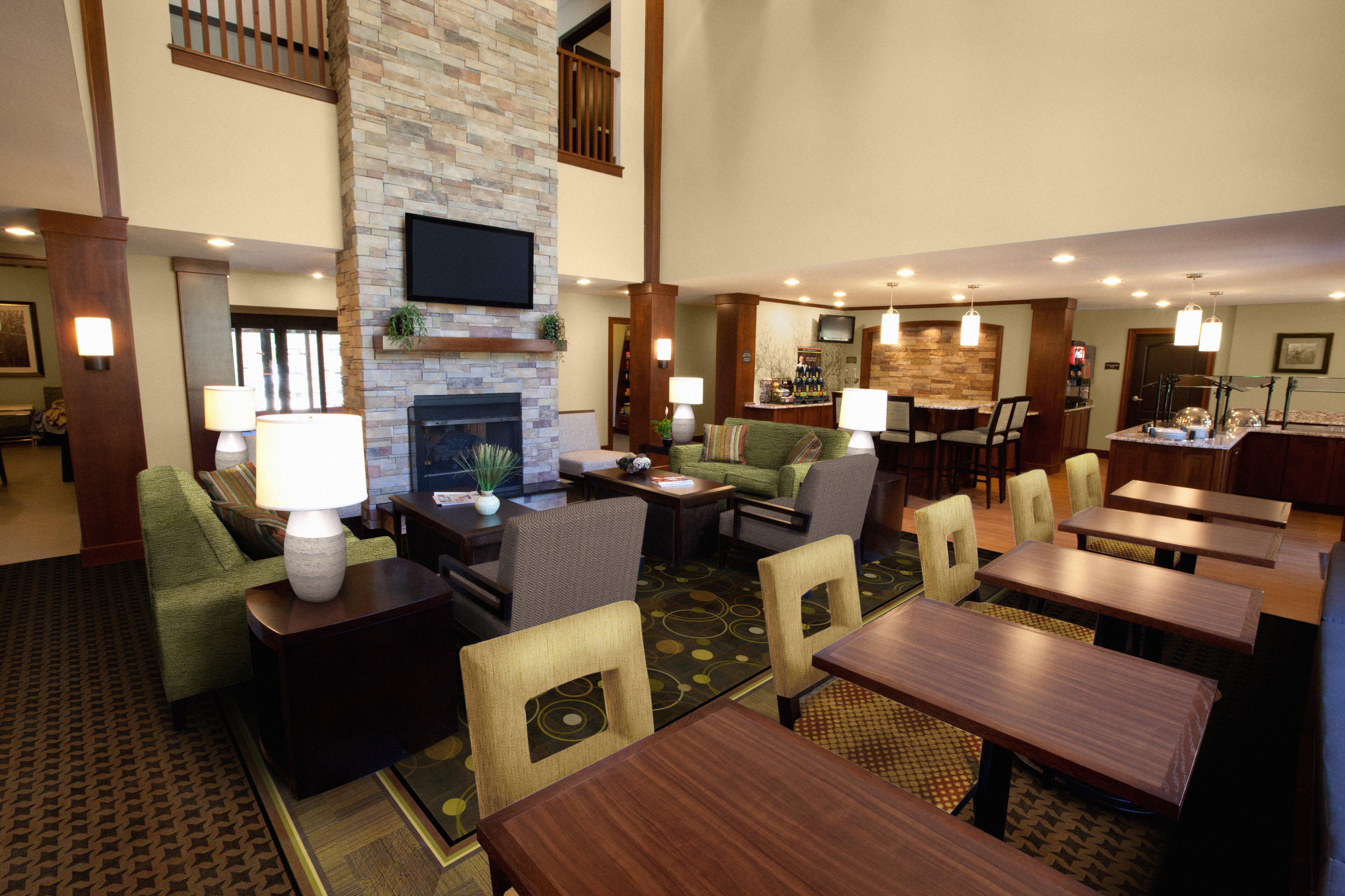 Staybridge Suites St Louis - Westport By Ihg Maryland Heights Exterior foto
